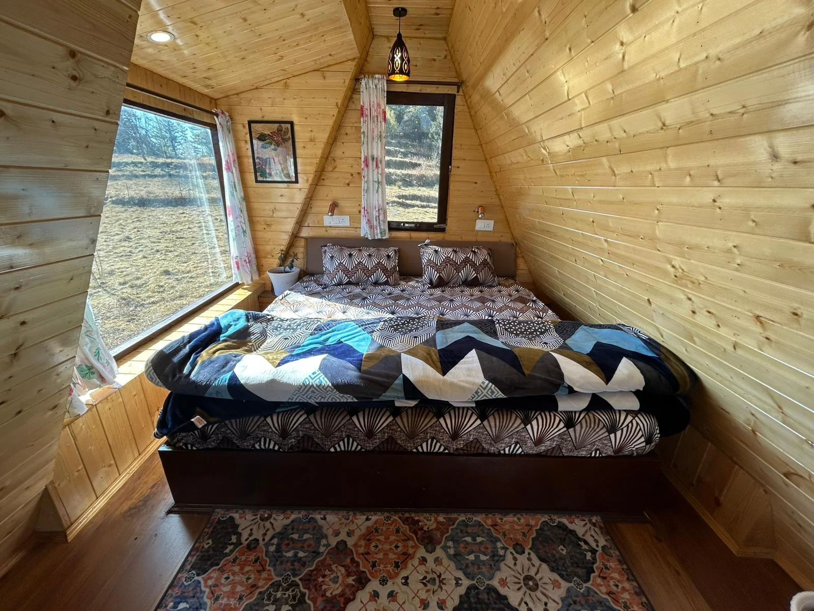 Himalayan Nature Homestay - Premium Nature Cottage with Kitchenette