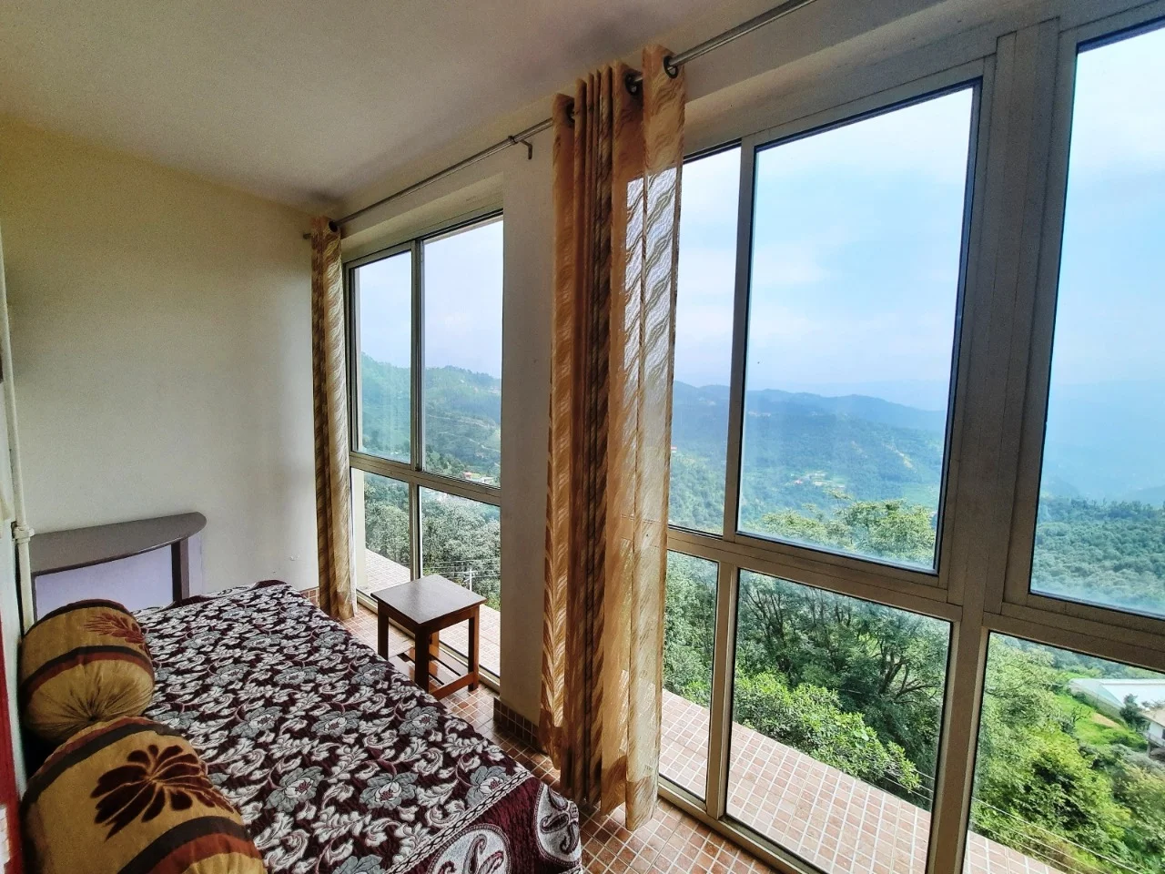 Sunrise Villa | Valley-view Rooms 3