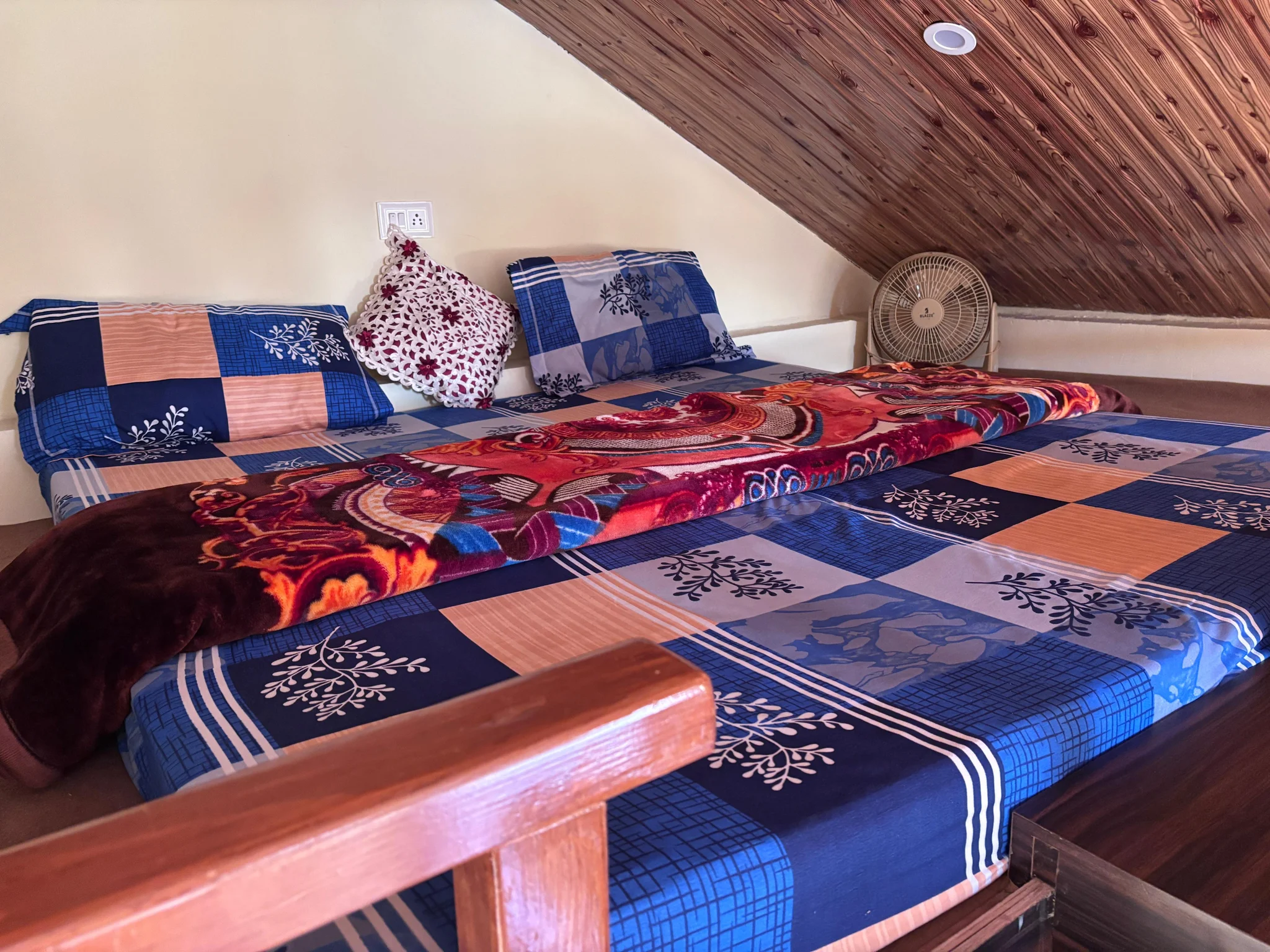 The Hideaway Chail 5