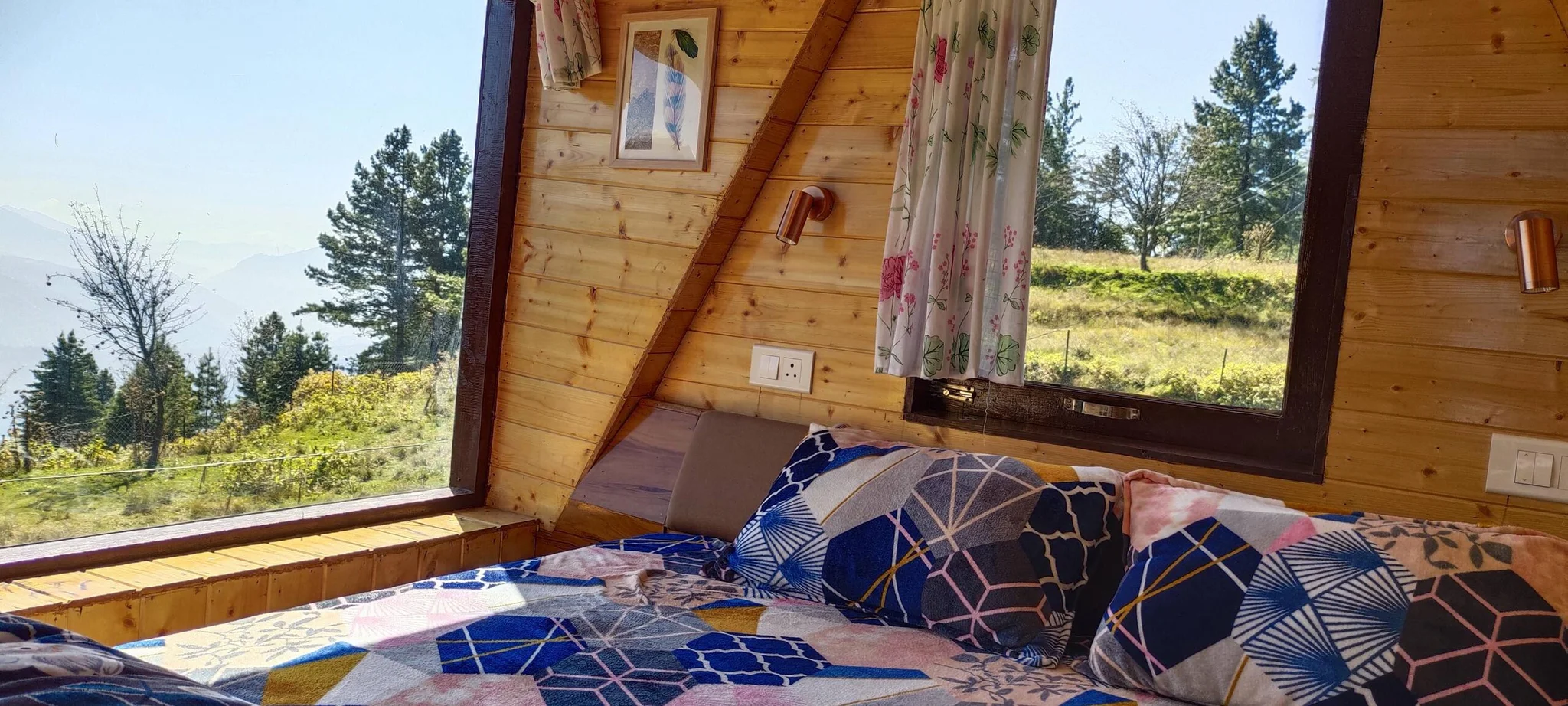 Himalayan Nature Homestay - Deluxe Mountain Cottage with kitchenette - next