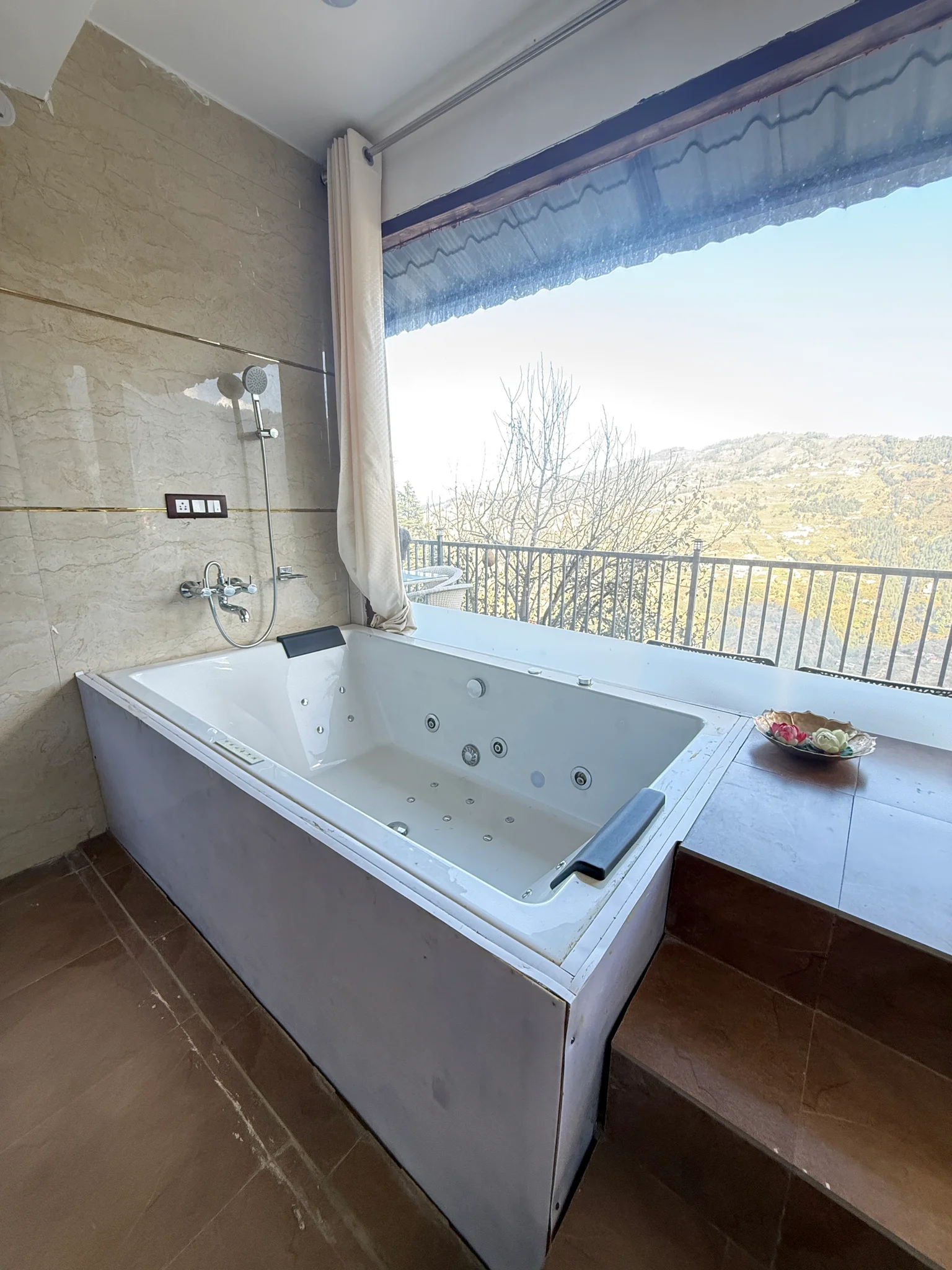 Boonies Villa- Duplex Villa with Jacuzzi 5