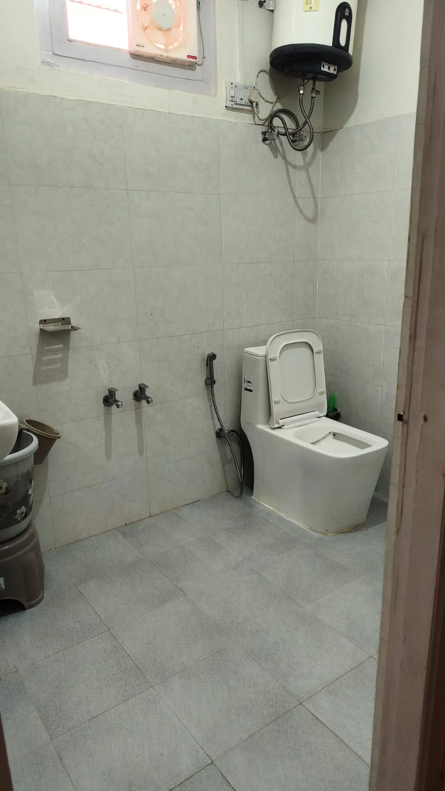 Midway Homestay - previous