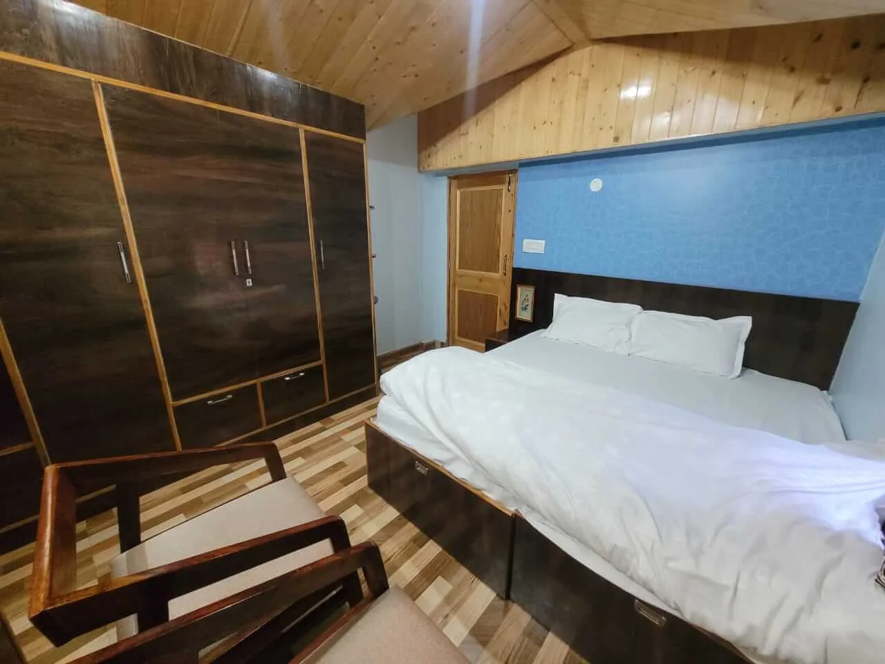 Pine Paradise - Jungle View Room - next