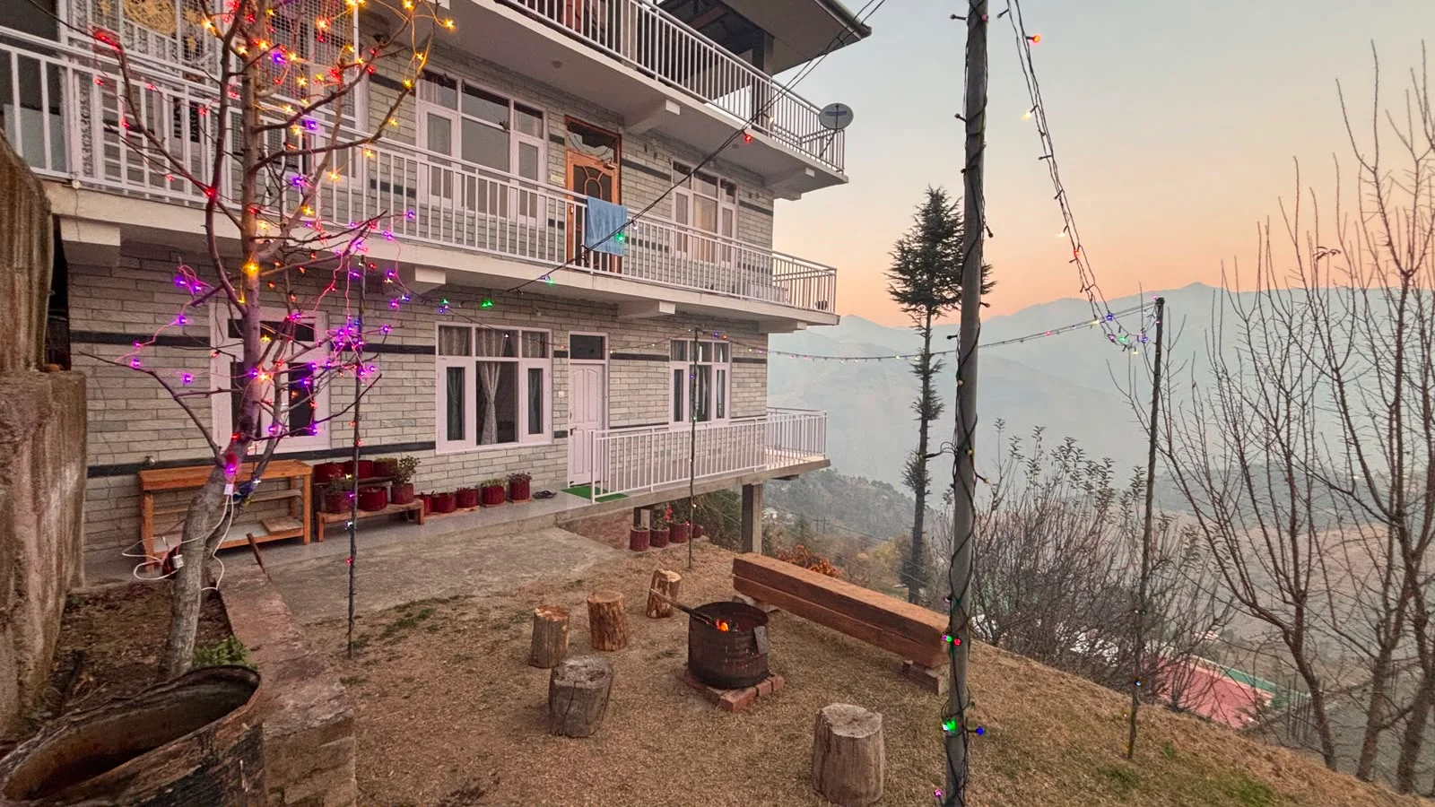 Sunrise View Farm-Stay 5