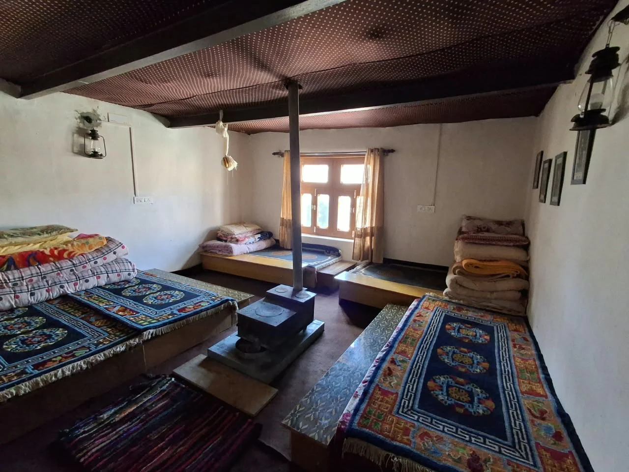 Deshek Homestay