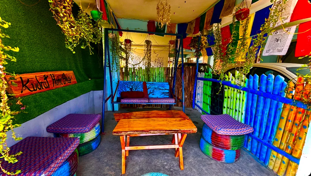 Kudrat Homestay - Family sweet with kitchen and tarrace 4