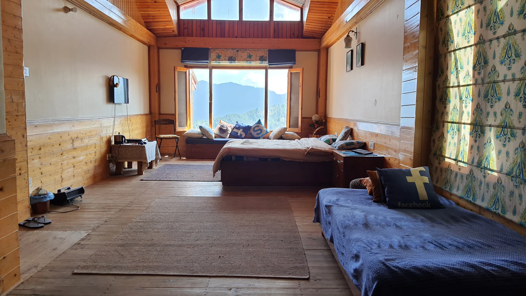 Himalayan Nature Homestay - Valley View family cottage with Kitchenette. 4