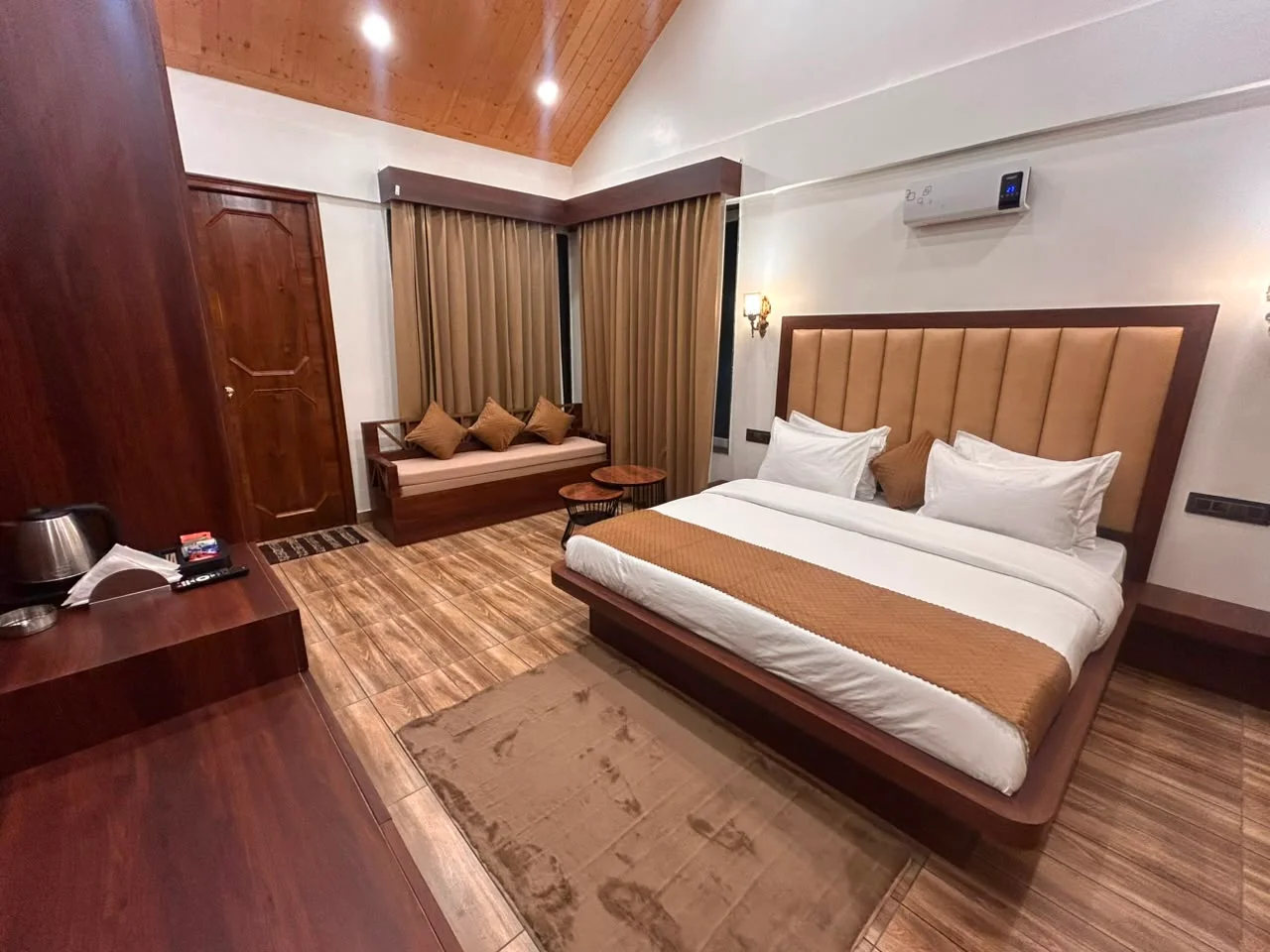 The Orchard Retreat - next