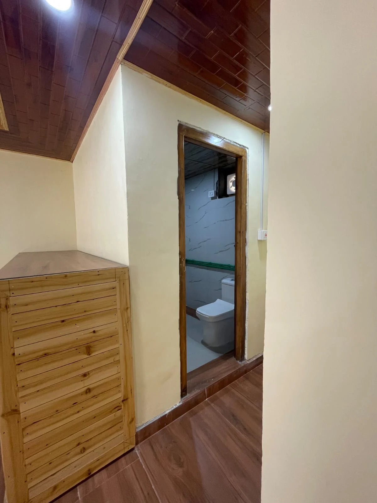 Bhandari Homestay - previous