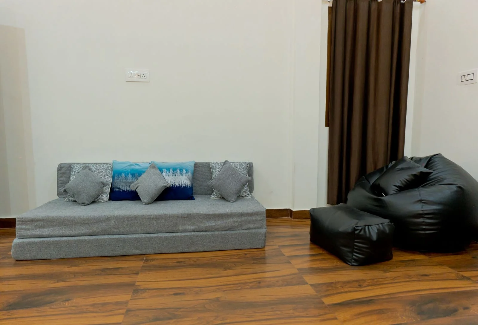 Home Blossom Homestay 3