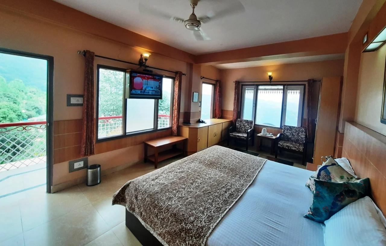 Sunrise Villa | Valley-view Rooms 4
