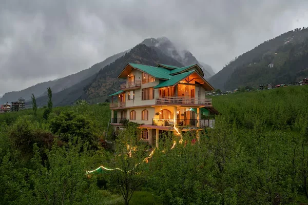 Apple Garden Cottage. - previous