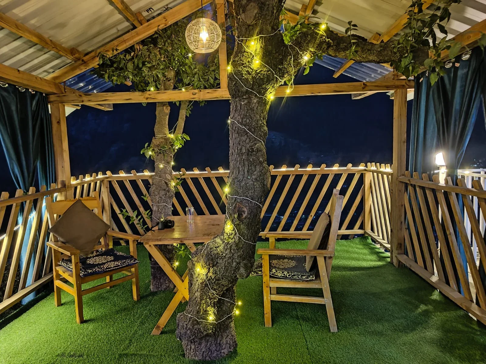 Serene Mountain View Homestay 4